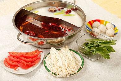 《女神异闻录5：战略版》首发期销量表现不佳